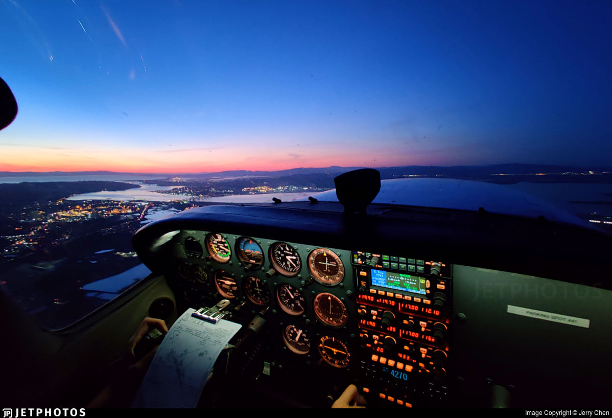 1 Hour 3 Passenger Plane Privet Tour Over Cyprus on a CESSNA 172 from Larnaca